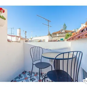Apartment Typical, Lisbon